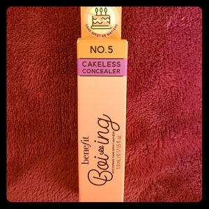 Benefit Concealer